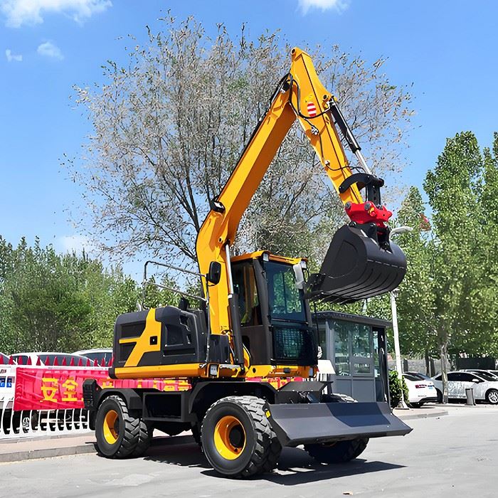 China Heavy Duty wheel Excavator for sale